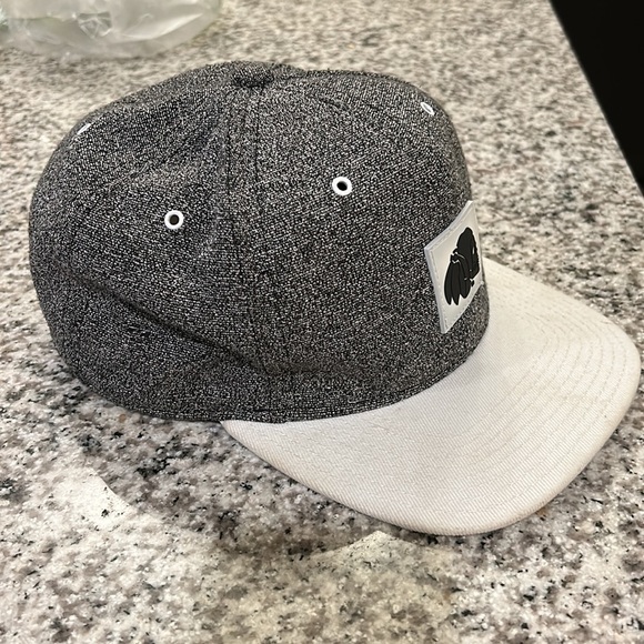 Stash House trucker hat flat cap - Picture 3 of 7